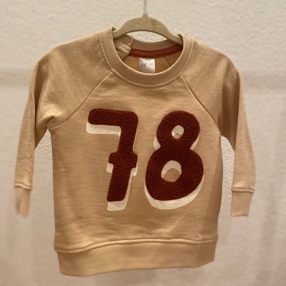 H&M “78” sweatshirt- NWT